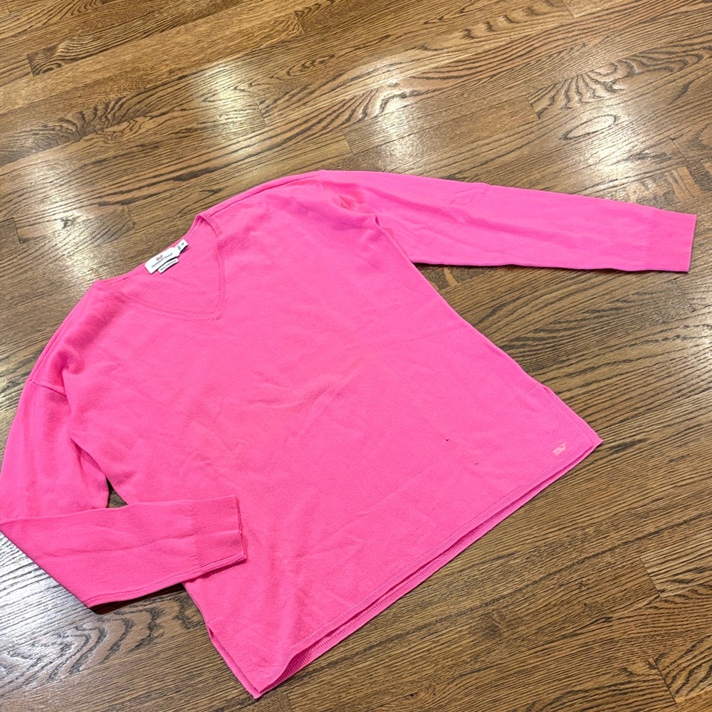 Vineyard Vines pink vneck wool/cashmere sweater, M